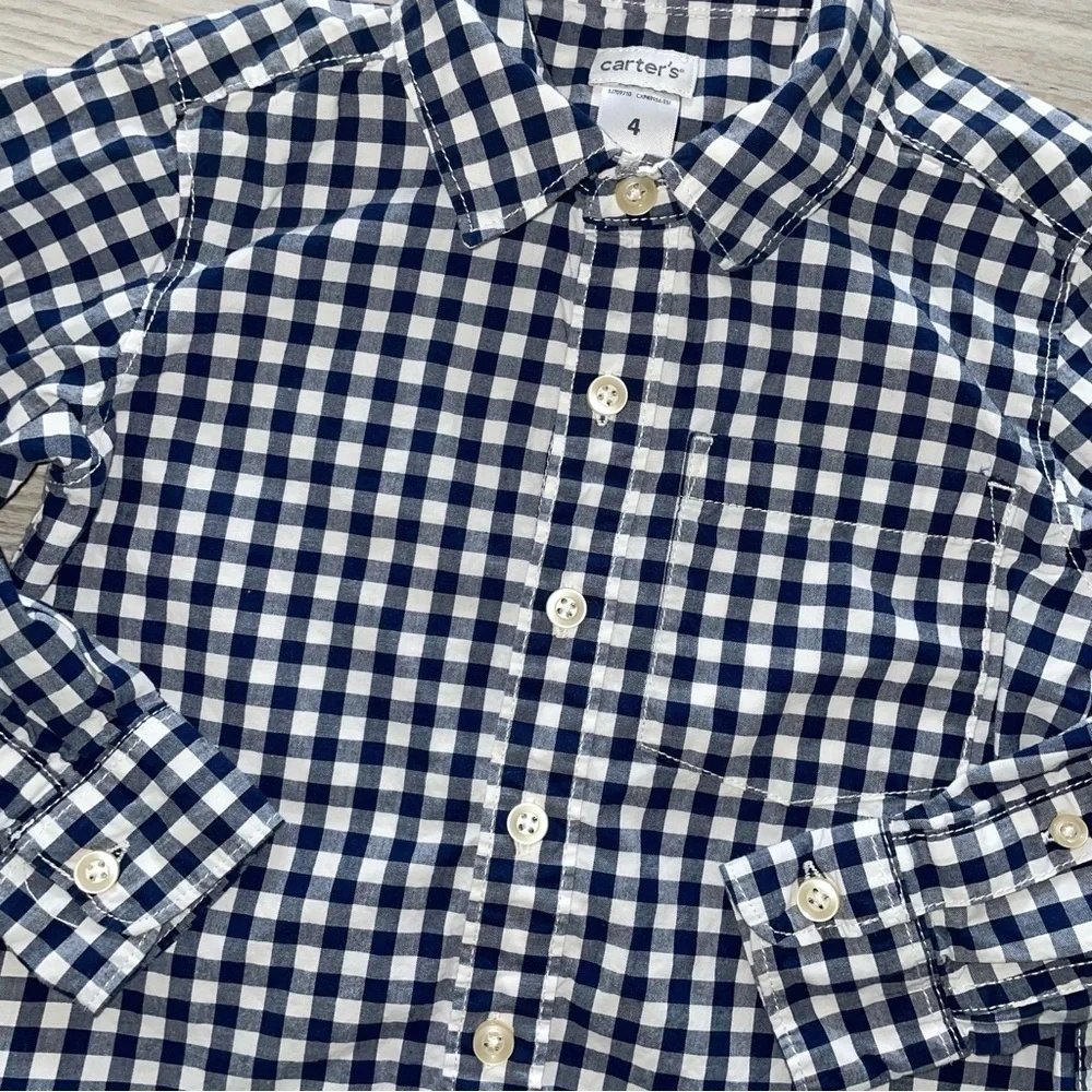 ⭐ Carter’s Boys Button Down Shirt | Size 4 ⭐